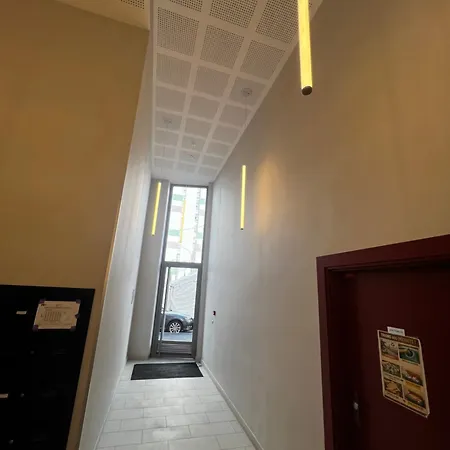 Modern Close To Paris And Clichy-sous-Bois
